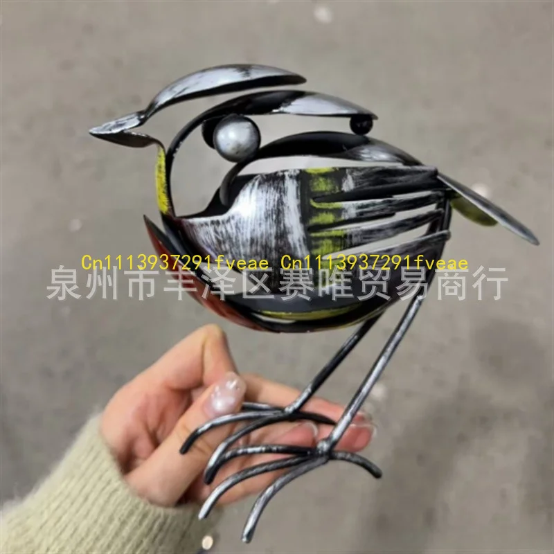 

Handmade Stainless Steel Spoon Fork Robin Bird Garden Statue Metal Robin Bird Yard Art Sculpture Ornament Patio Lawn Home Decor