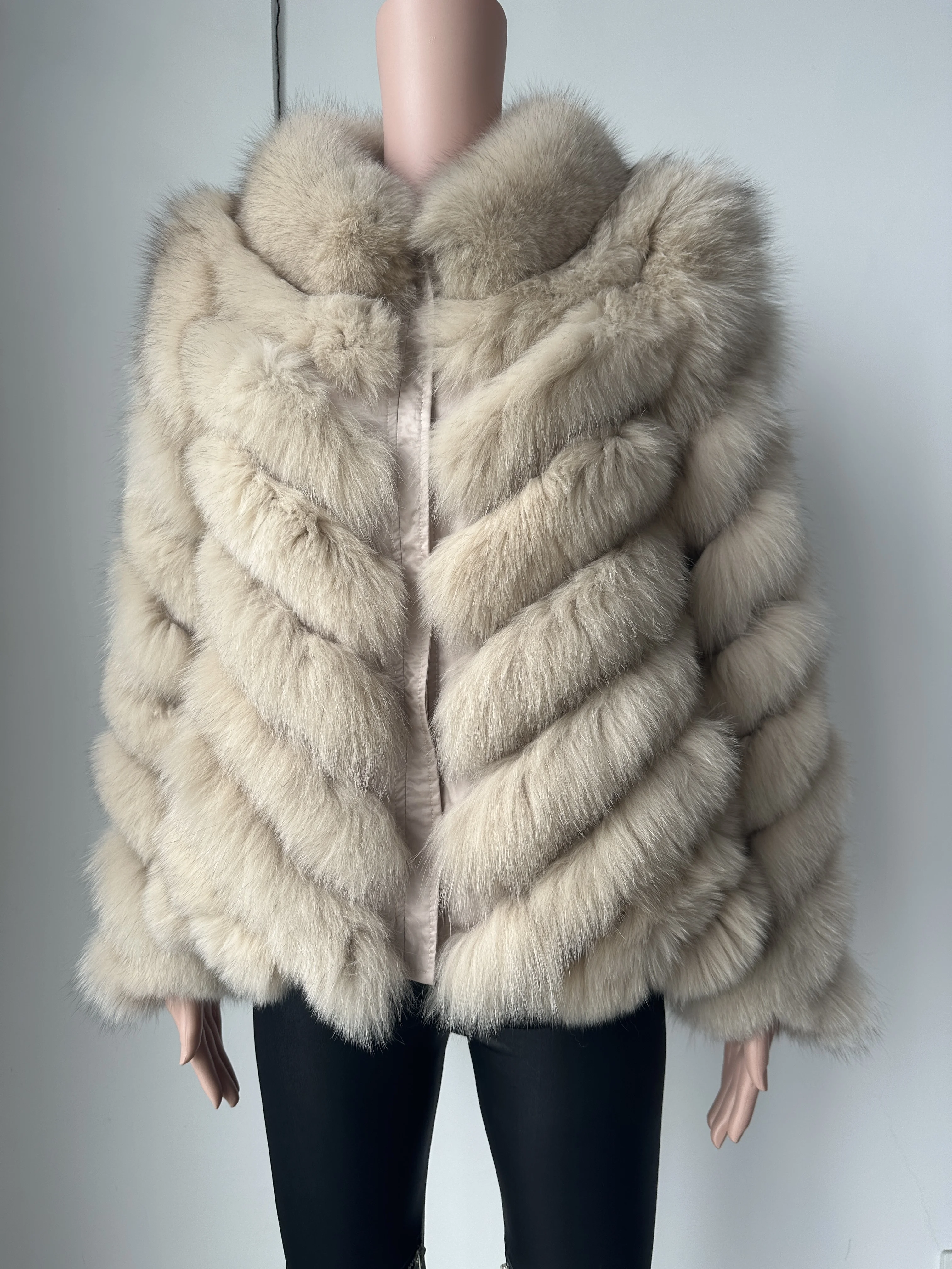 

Индивидуальный заказ для брюны