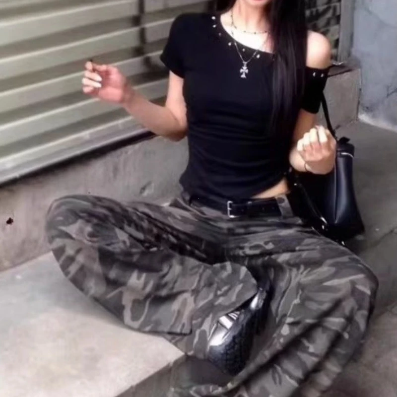 T-shirt maniche corte inclinate con spalla nera T-shirt estiva da donna aderente stile corto American Hot Girl Design Sense Top