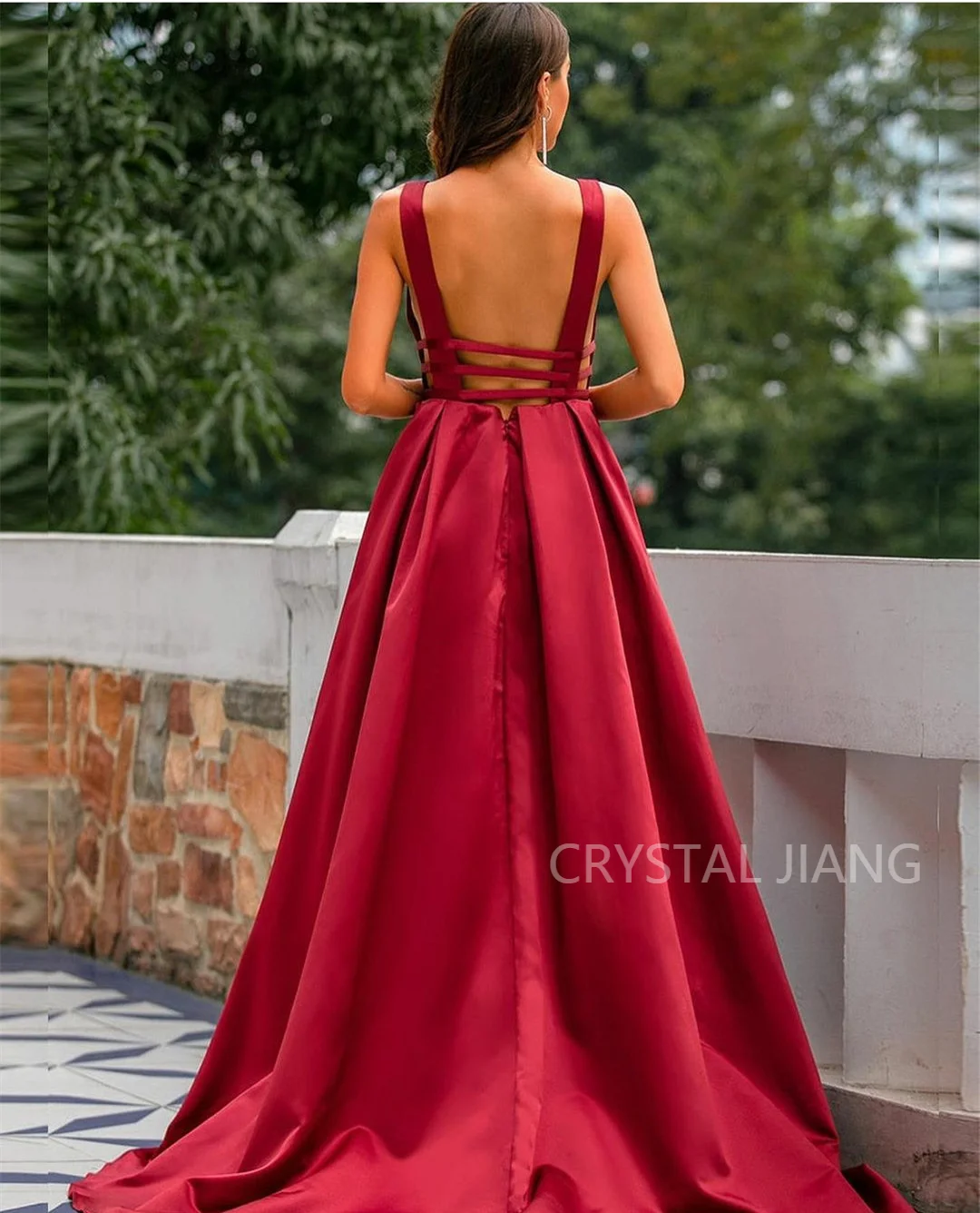 2023neue Ankunft lange Satin V-Ausschnitt Abendkleider فساتين الس카رة a-Linie offener Rücken Sweep Zug Abschluss ball Kleid Robe de Soirée für Frauen