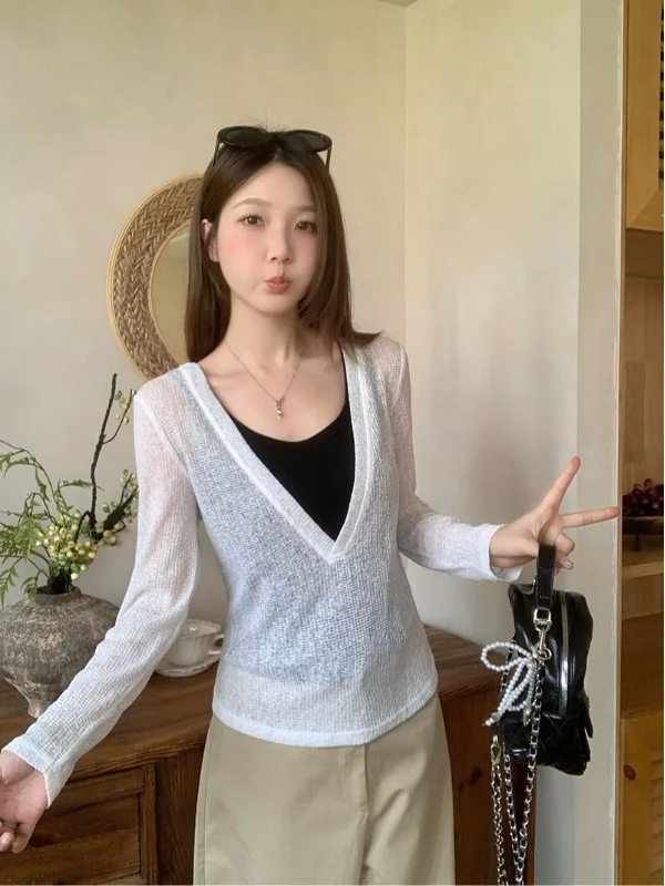 

plus Size Women's Summer Slim Fit Long Sleeve Tank Top Lightweight Sun Protection UV Resistant V-Neck T-Shirt Korean Style