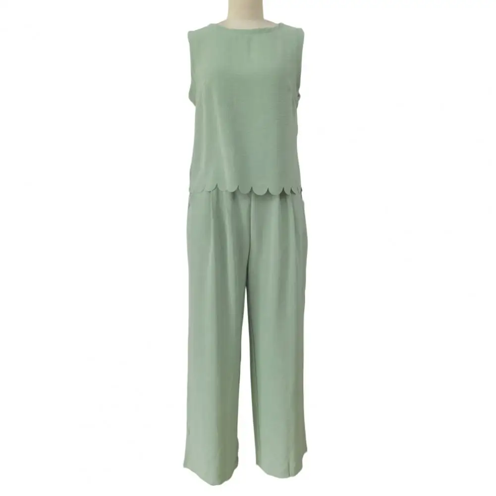 

Новый летний женский костюм: однотонный повседневный комплект из топа без рукавов с плиссировкой и круглым вырезом и брюк-кюлотов длиной 7/8.