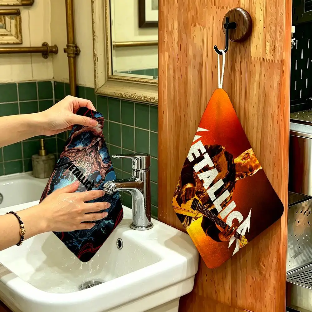 M-METALLICA Classics Band Polyester Cotton Hanging Kitchen Towel, Absorbent Hand Wiping Cloth for Daily Cleaning Drying