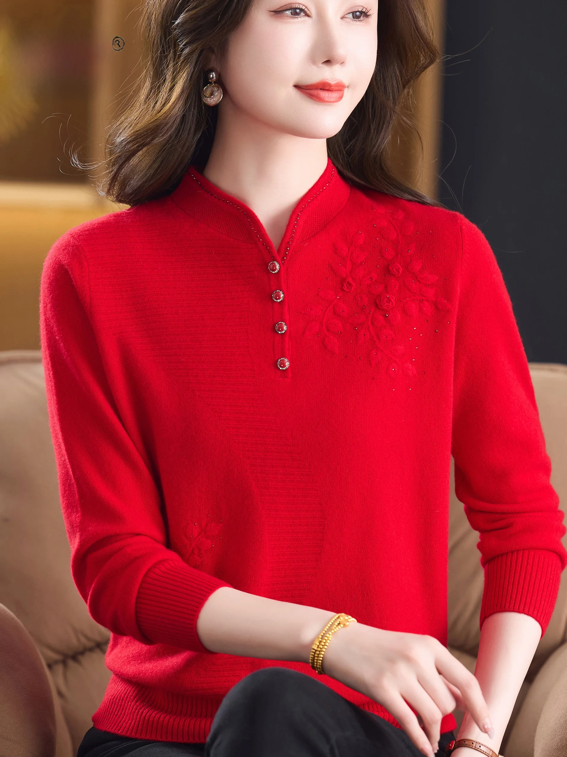 

Новый женский шерстяной свитер в китайском стиле с вышитым воротником, базовая кофта, осенне-зимняя высококачественная вязаная одежда для пожилых людей