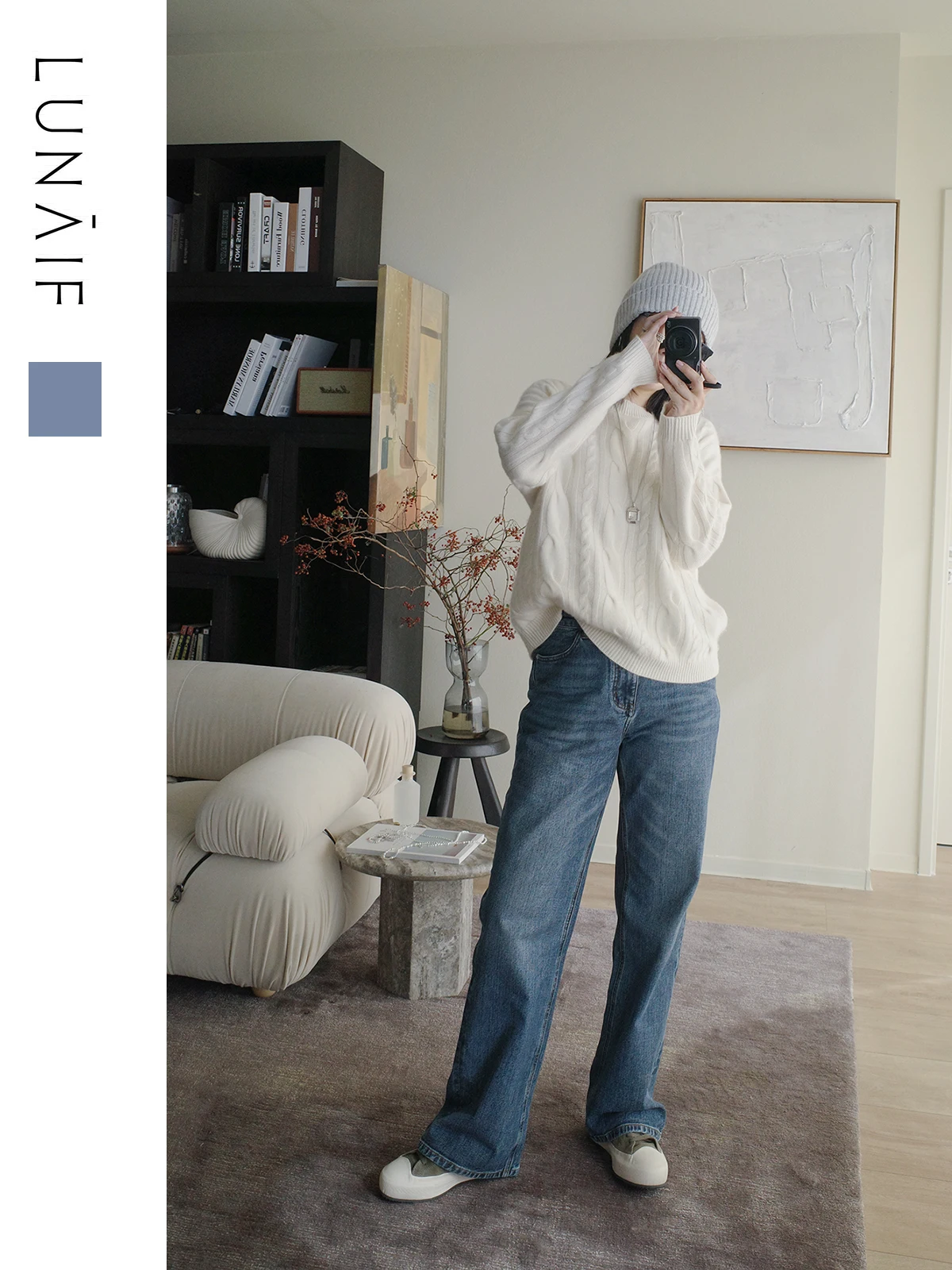 

Classic Straight Leg Slim Fit Jeans LUNAIF Women's Premium Denim Comfortable Straight Cut Neutral Style Daily Wear Winter Season