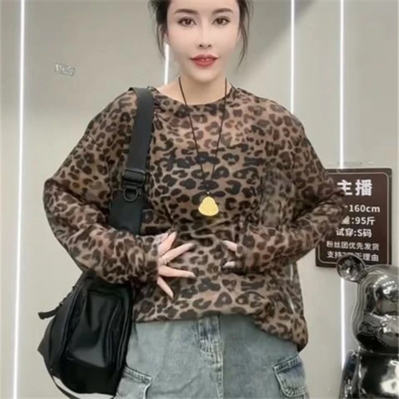 Summer New Fashionable Leopard Pattern Color Blocked Thin, Micro Transparent Long Sleeved Mesh Sunscreen Clothes Women's Top