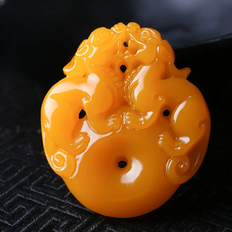 

Huanglong Jade Double Pixiu Ping An Clasp Pendant Men's and Women's Popular Versatile Jade Pendant