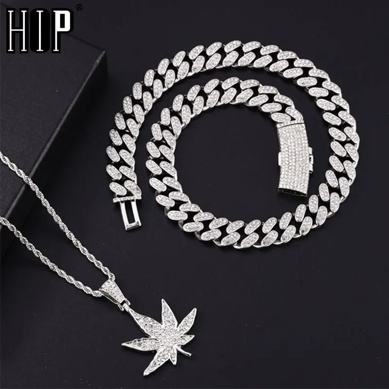 

HIP HOP Bling Iced Out Maple Leaf Pendants Cuban Necklace Chain for Women Men Shiny Necklace Rappers Metal Jewelry