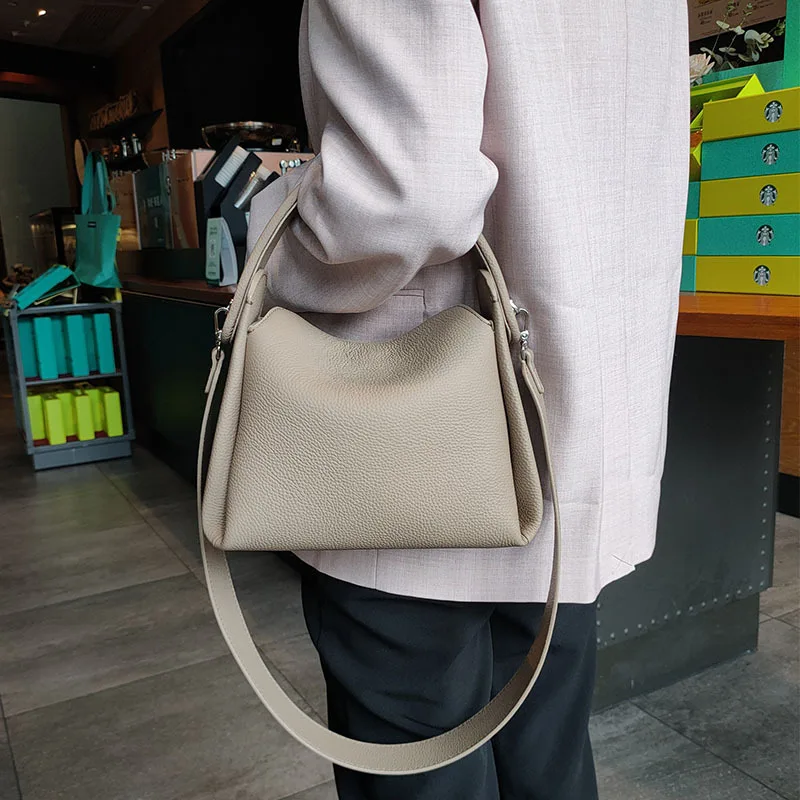 Famicare Luxury Soft Female Genuine Leather Shoulder Bags Women Messenger Bags Fashion Lady Shopping Square Handbag New 2023