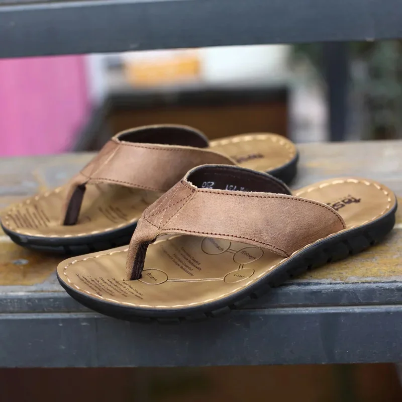 Roma Retro Man Slipper Solid Color Clip-Toe New Male Holiday Beach Comfort Sandals Casual Household Anti-skid outdoor flip-flops