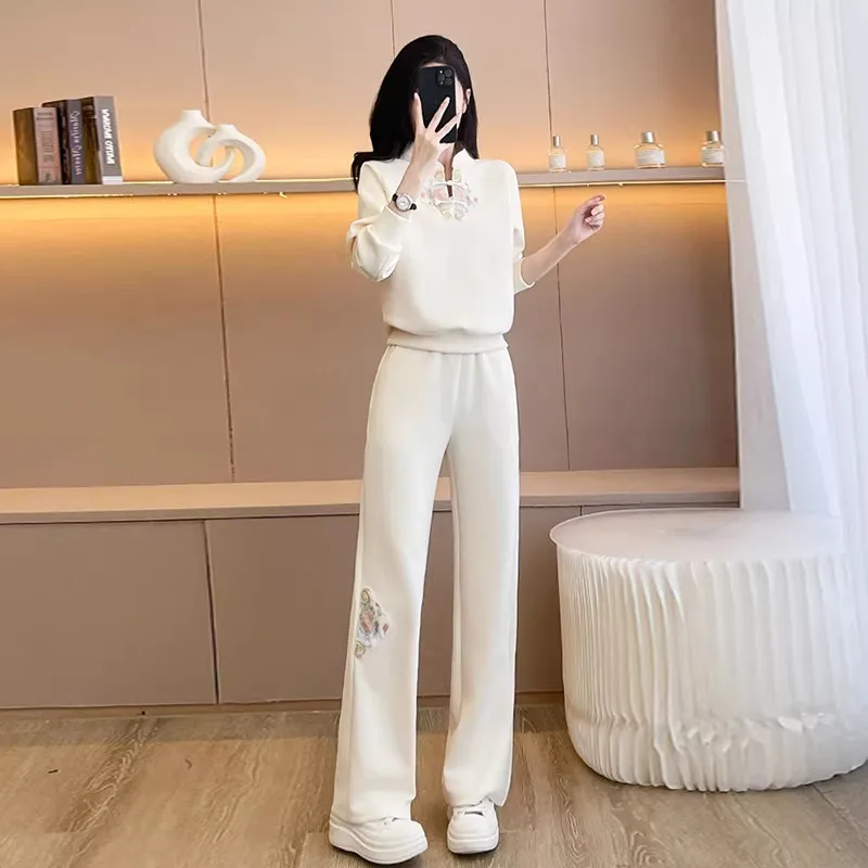 Leisure Sports Set for Women in Spring and Autumn Black and Stylish Age Reducing and High-end Two-piece Set