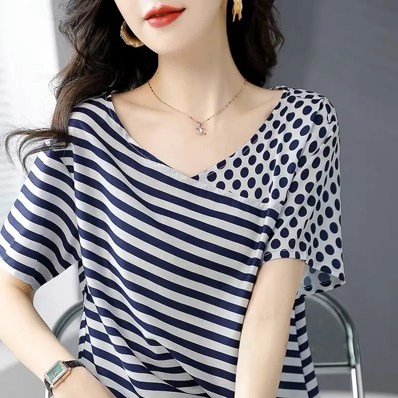 Short-sleeved T-shirt Women Summer New Tops Fashionable Elegant Fresh Age-reducing Spliced striped Print V-neck Chiffon Shirt