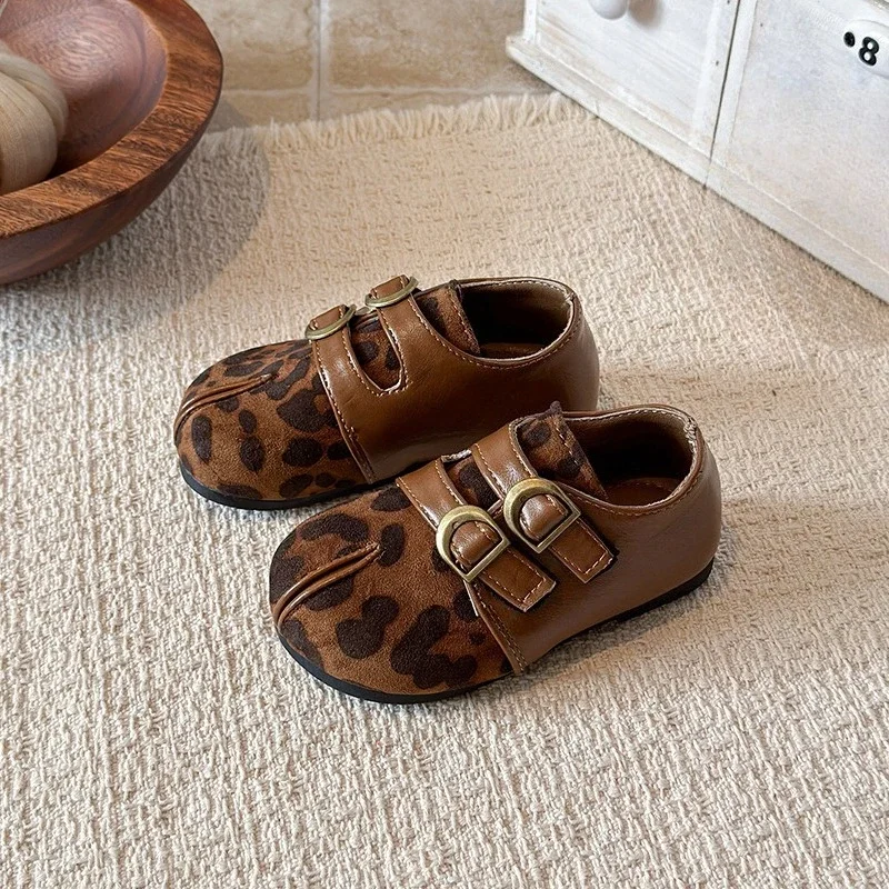 Mumoresip Spring Autumn Children's Leopard Leather Shoes Retro Outdoor Little Girls Causal Shoes Daily Kids School Flat Shoes