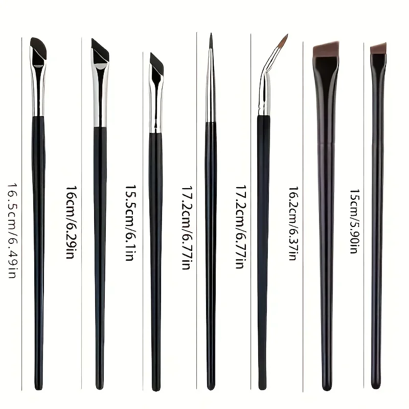 Precise Sickle-Shaped Blade Brush for Eyebrow Under-Eye Smudger Ultra Thin Angled Flat Eyeliner Brush Lower Lash & Winged Eyelin