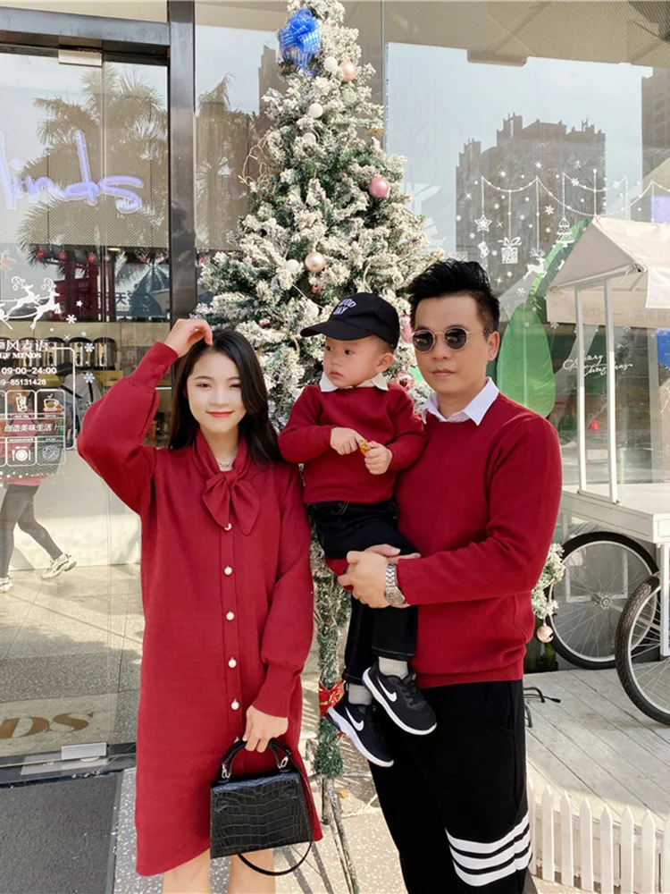 

Red New Year's Clothes Parent-child Wear Mother-child Mother-daughter Skirts Photo Photography Festive New Year Knitwear Sweater