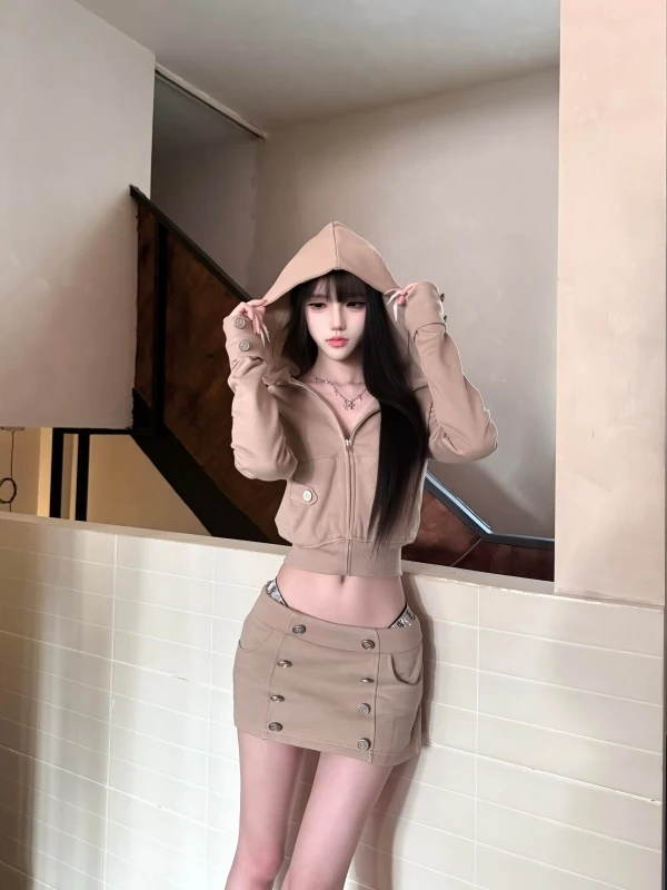 

Retro Hot Girl Hoodie Jacket Short Double Button Casual Skirt Two Piece Set Spring Summer New Arrival Women's Fashion Ensemble