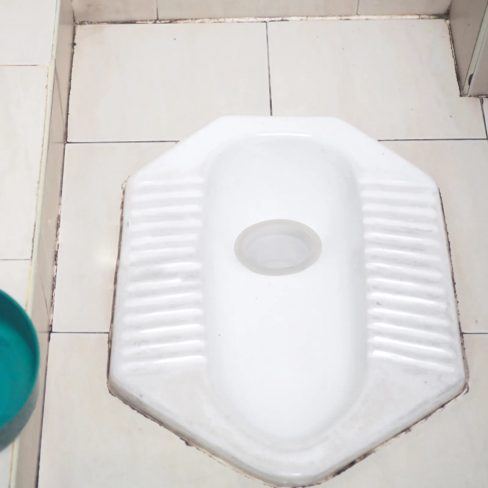 

2Pcs Squat Toilet Odor Anti-Reverse Smell Device Easy Installation Bathroom Prevent Sewer Smell Clog