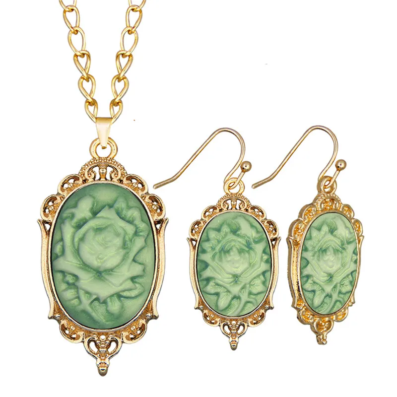 

Classic Green Flower Cameo Necklace Earrings Sets For Women Gold Color Oval Victoria Pendant Fashion Jewelry