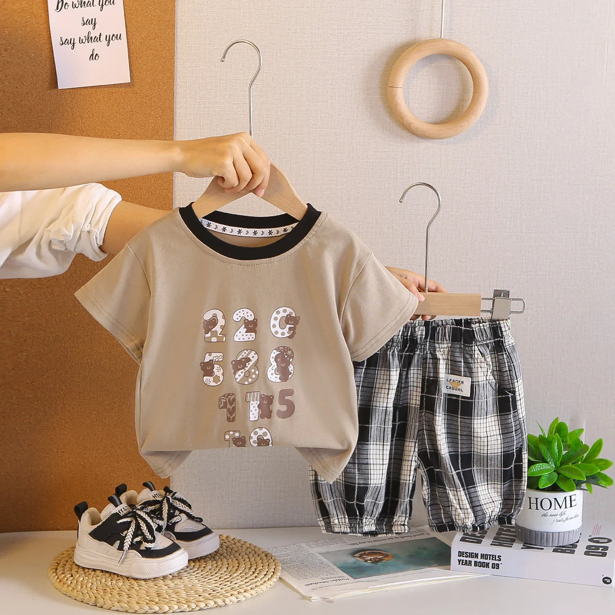 Baby Boy Summer Clothes Set Childrens Clothing 2026 New Cartoon Digit Printed Short Sleeve T-shirts and Shorts 2 Piece Kids Suit
