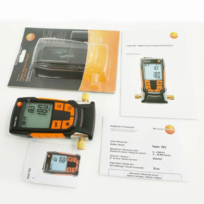 Picture 6: High Precision Absolute Pressure Manometer Original and New Testo 552 Temperature Data Logger