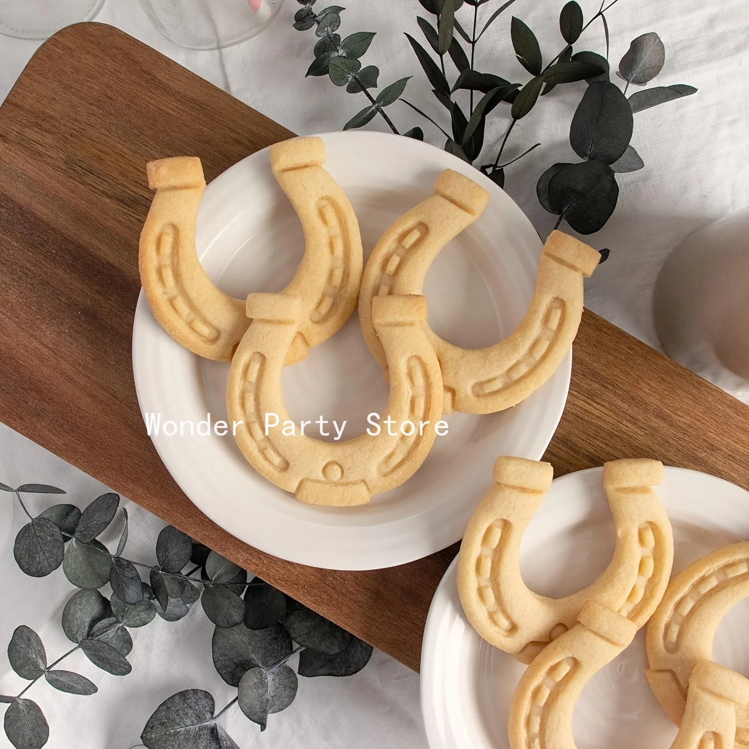 DIY Horseshoe Cookie Cutter Symbol of Luck Horseshoe Cookie Mold Cake Fondant Cutting Mold DIY Kitchen Baking Tools Bakeware