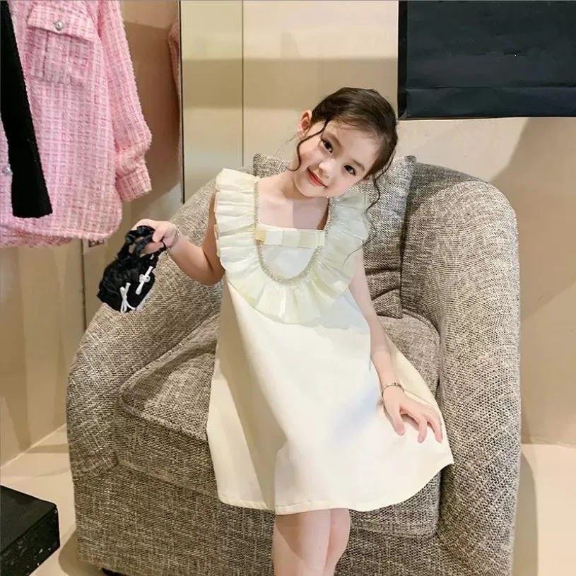 Baby Girl Beige Dress France Style Ruffles Princess Dress Summer New Sleeveless Dress Children Clothes Party Dress Wz802