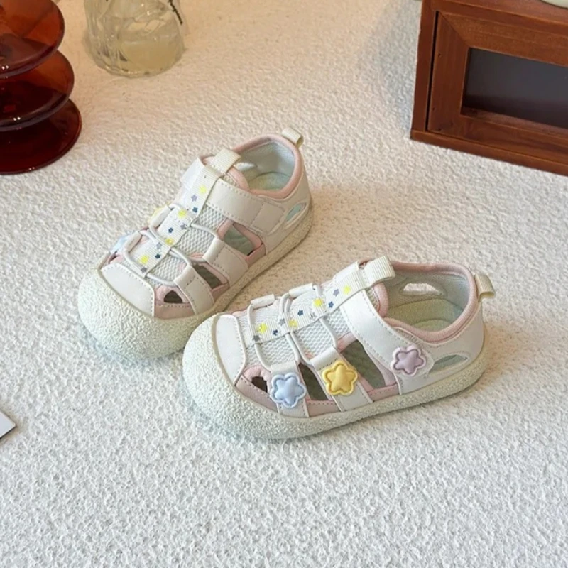 Girls Casual Walking Toes Capped Soft Sole Little Kids Sandals Shoes Non-slip 2026 Summer New Children Princess Flats Stars Cute