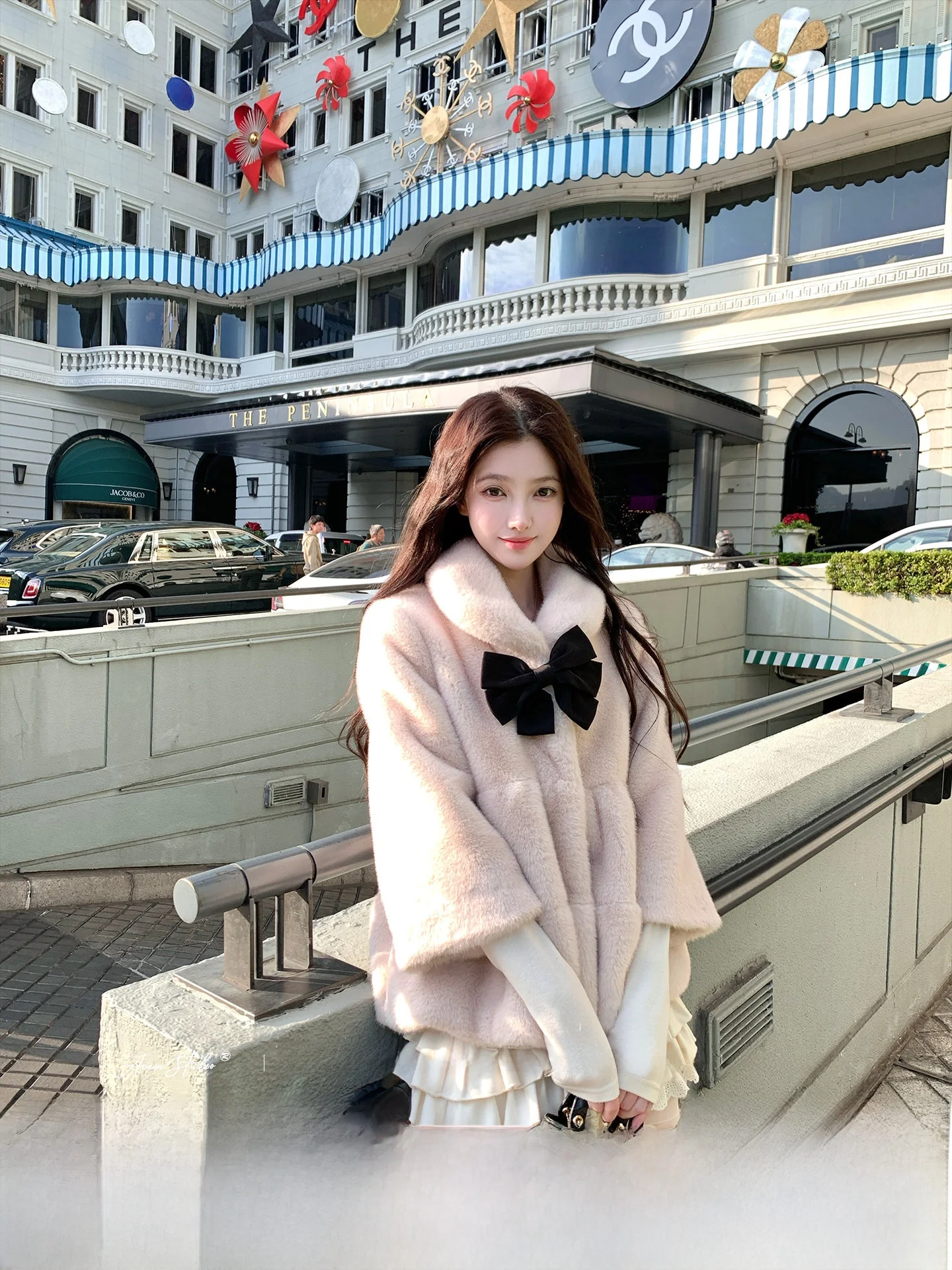 

Eco-Friendly Mink Fur Jacket Women's Winter Princess Style Long Sleeve Coat Medium-Length Snowball Mink Outerwear