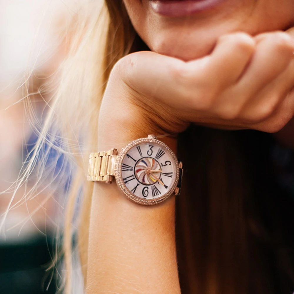 Princess Butterfly Luxury Unisex Quartz Watches for Woman Colorful Spinning Windmill Pearl Women Stainless Steel Watch Original