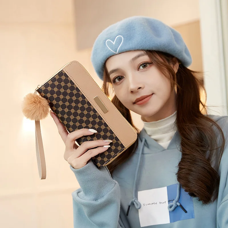 Women's long double-layer color matching wallet, foreign trade 2024 summer new personalized with hairball multi-card clutch bag