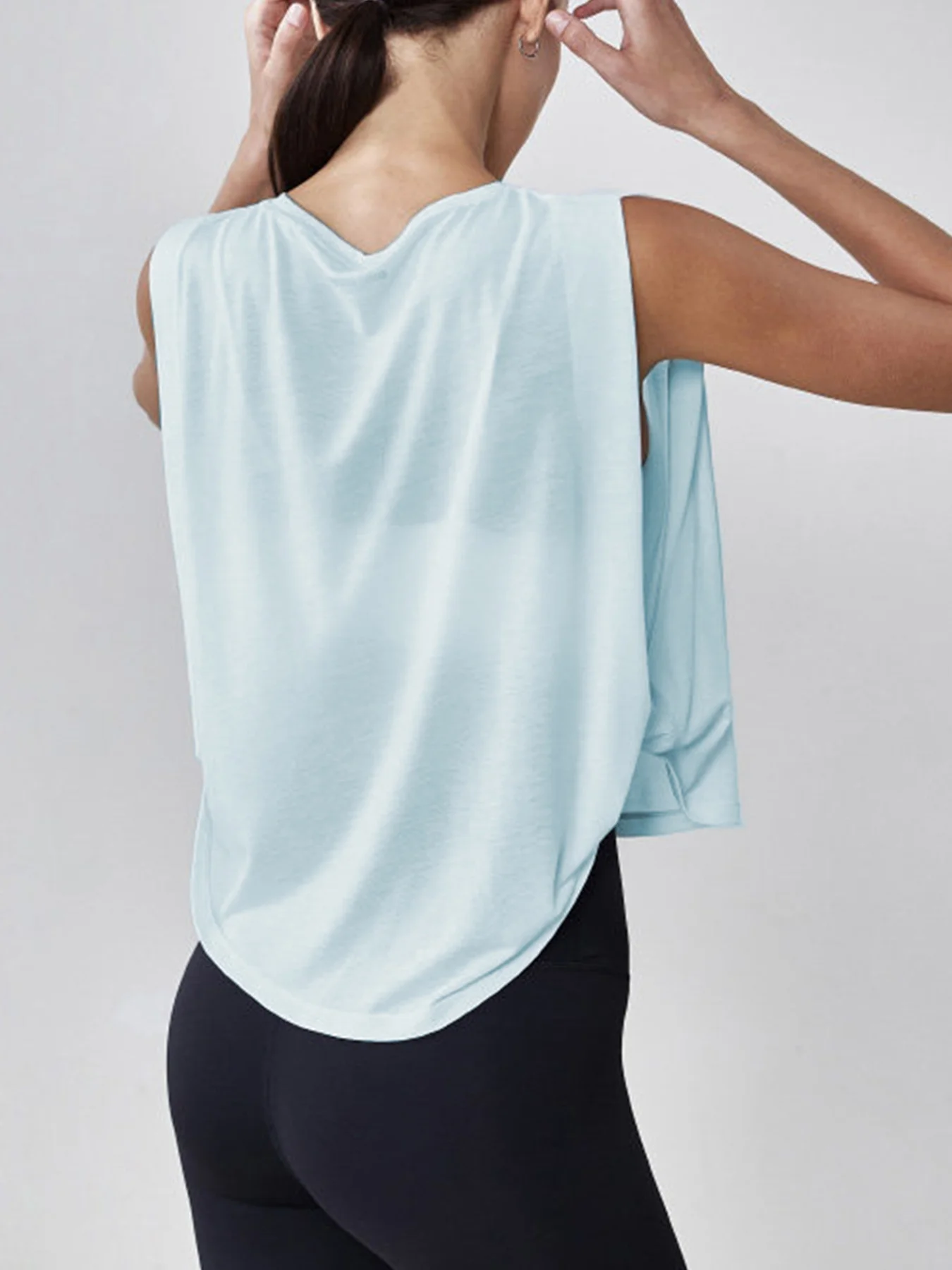 Women's Sleeveless Workout Top Round Neck Loose Fit Athletic Tank Shirt Gym Activewear