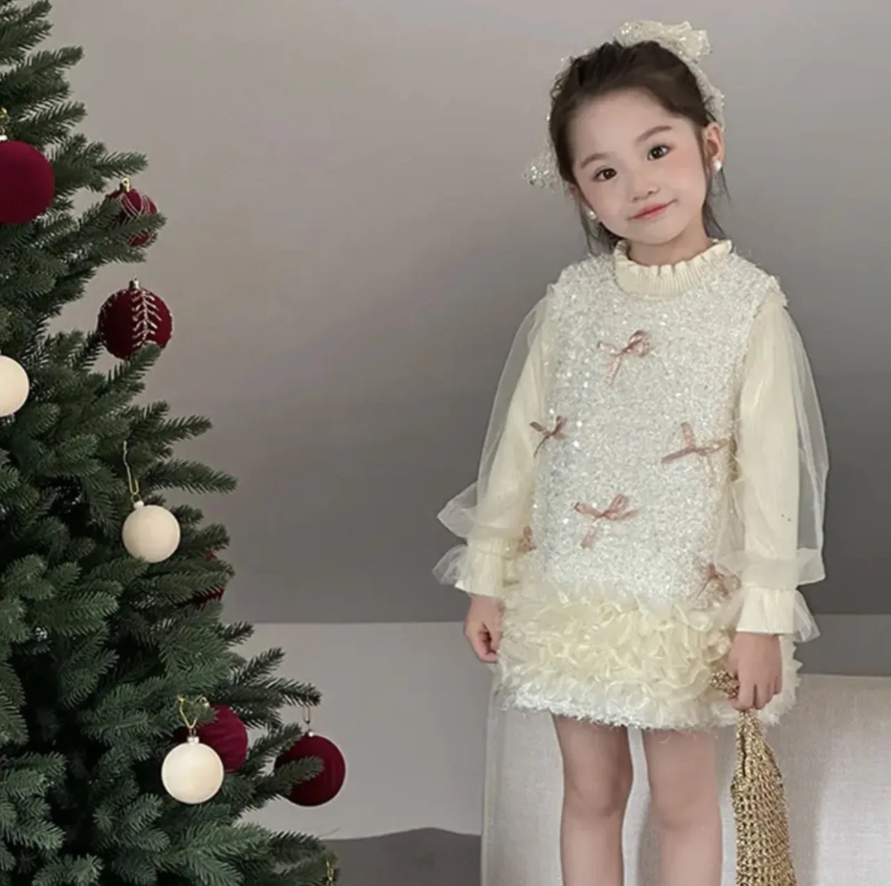 

Girls' Princess Dress Autumn and Winter Female Treasure New Year's Dress Children's Fashionable Velvet Trend