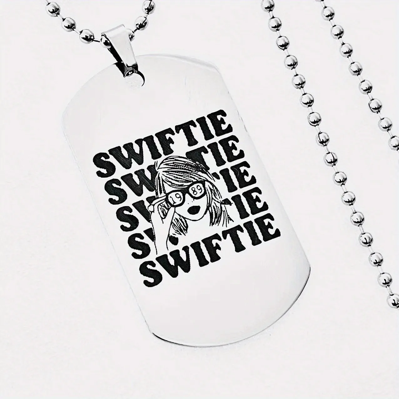 

Swiftie personalized necklace gift - the perfect commemorative gift for TS fans, simple and elegant accessories, gifts