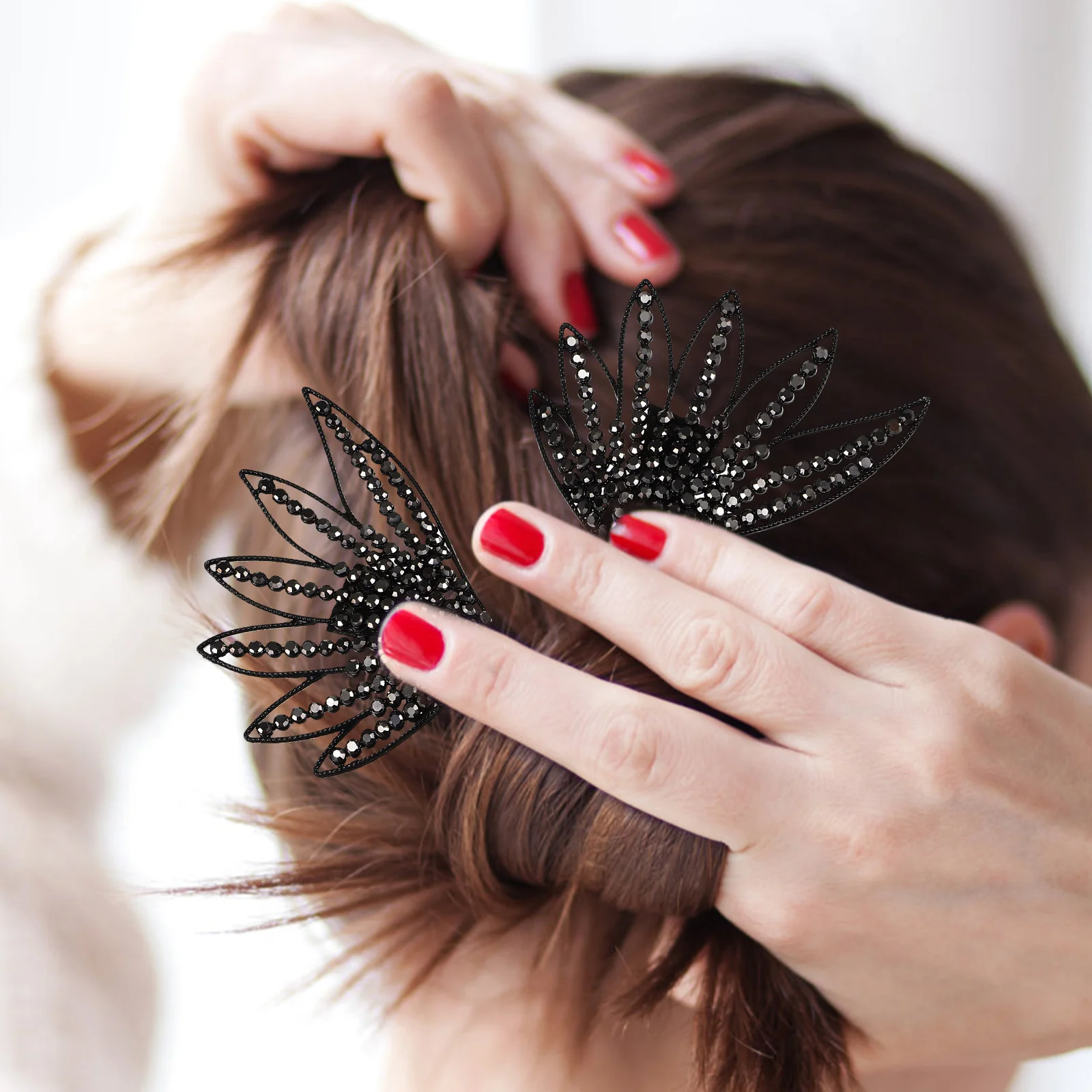 

Stylish Hair Bun Maker Twisting Hairband Versatile Hair Ornament for Exercise Fashion Outfits Exquisite Headwear for Women