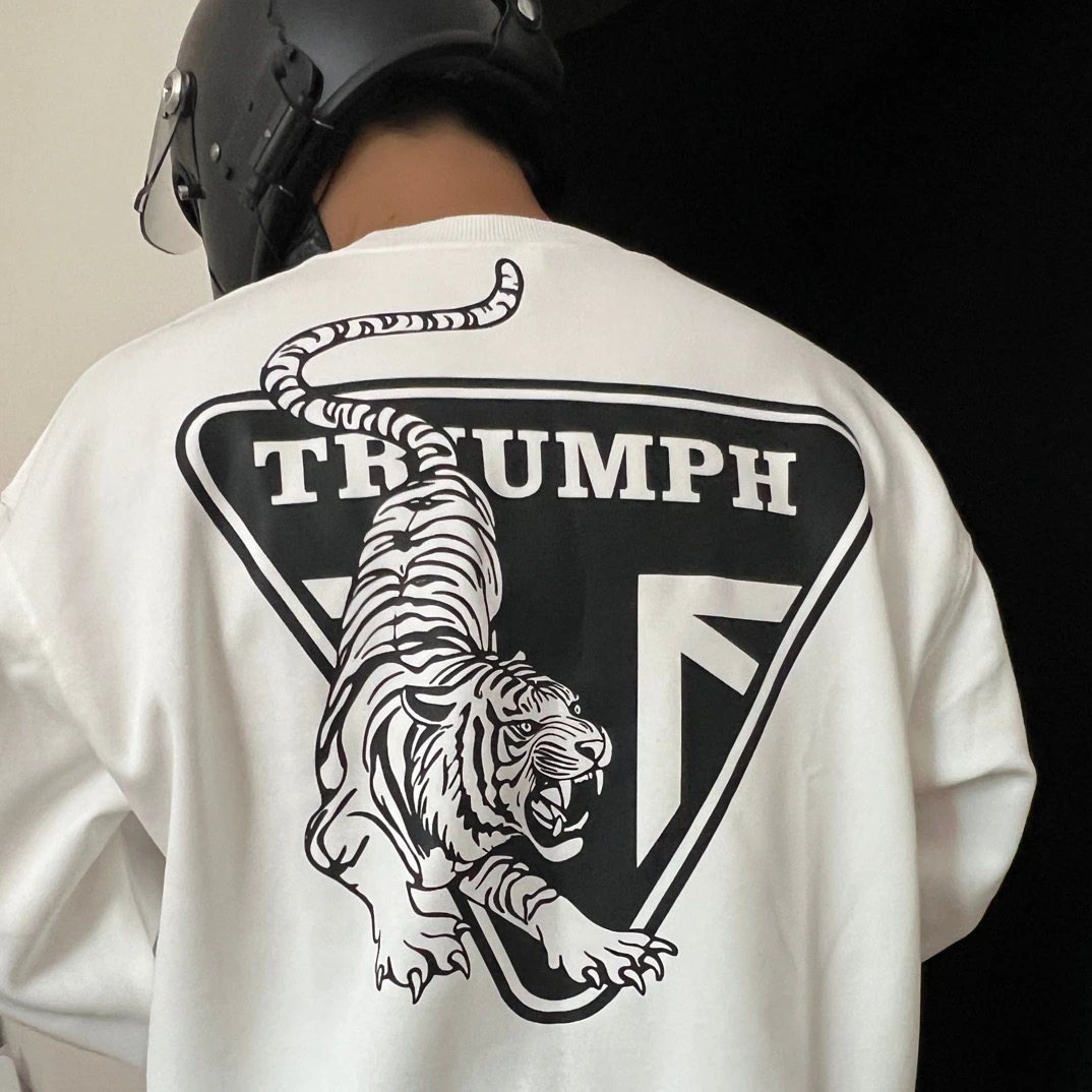 Neues Downhill Tiger American Retro Motorrad-T-Shirt für Männer und Frauen aus Baumwolle, locker geschnitten, mit Rundhalsausschnitt und kurzen Ärmeln. – Detail 2