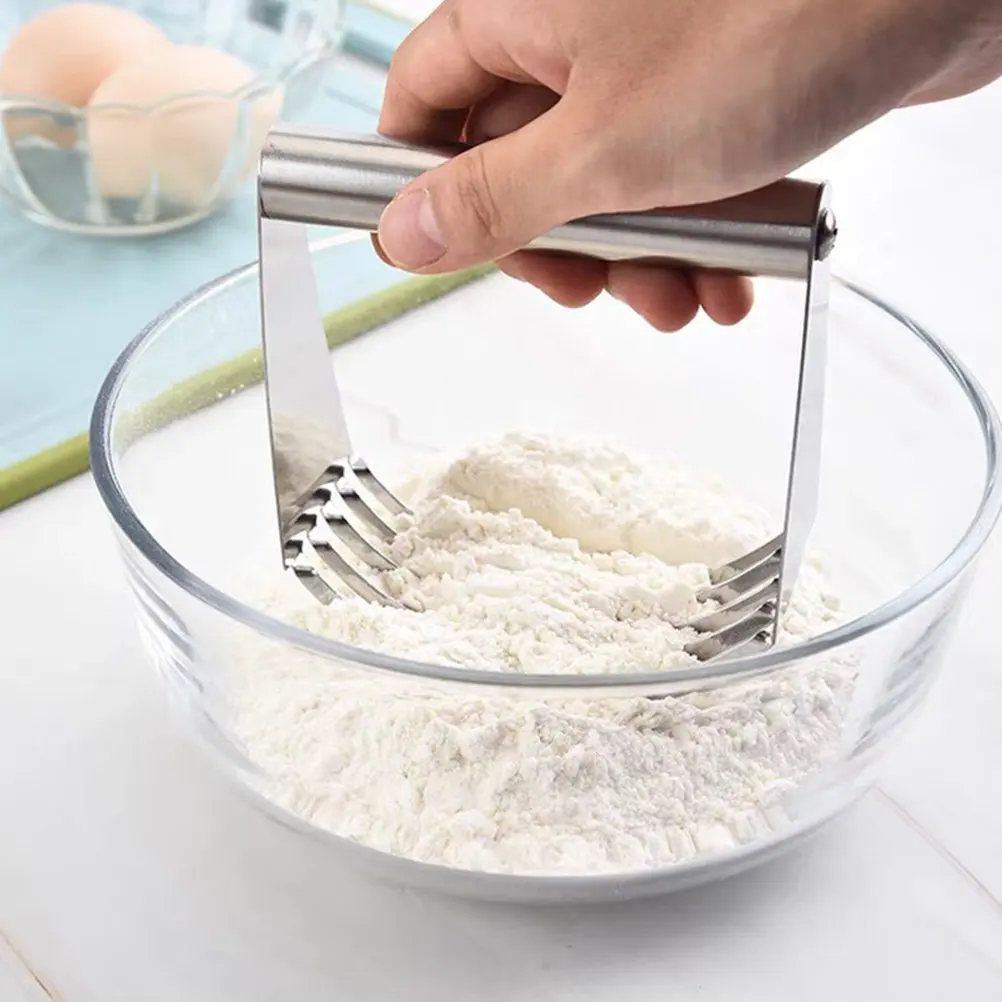 

2Pcs Stainless Steel Pastry Blender Dough Cutter Flour Mixer for Baking Cookies Cakes Pies Pastries Effortless Blending Cutting