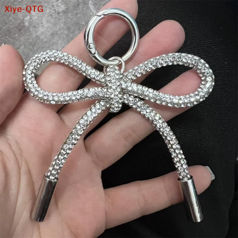 NEU [Neu] 1 Stück Handgefertigter Schmetterlingsknoten Kristall-Flash Handy-Anhänger Taschenaccessoire Persönlicher Stil Schlüsselanhänger Dekoration