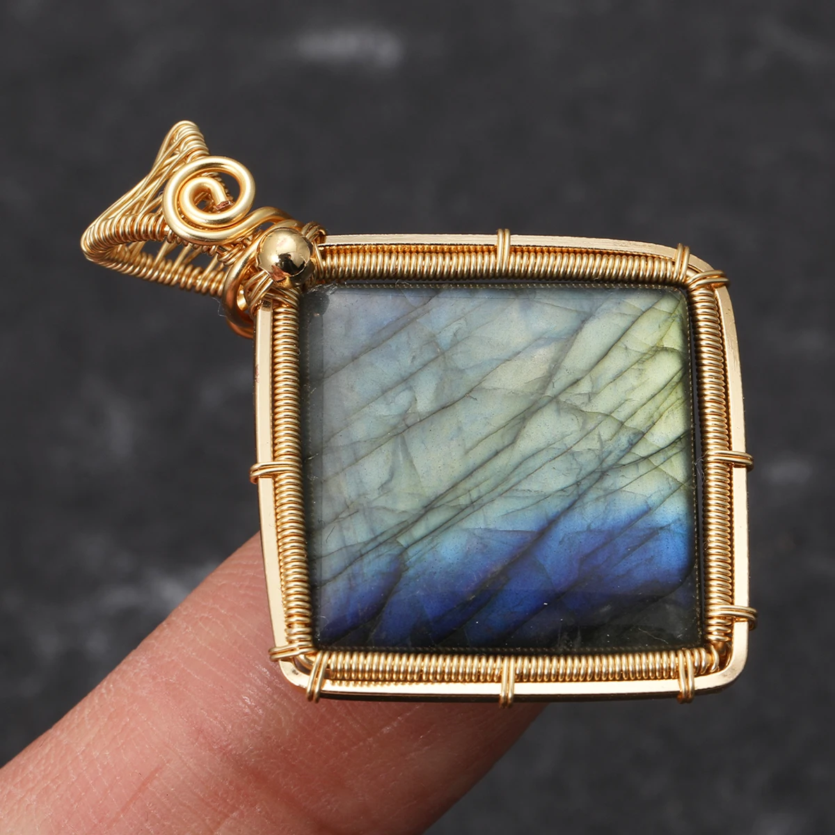 Damen Labradorit Regenbogen-Edelstein-Anhänger Kupferdraht-Umwickelter Labradorit-Schmuck Labradorit-Halskette mit Kette und Box – Detail 12