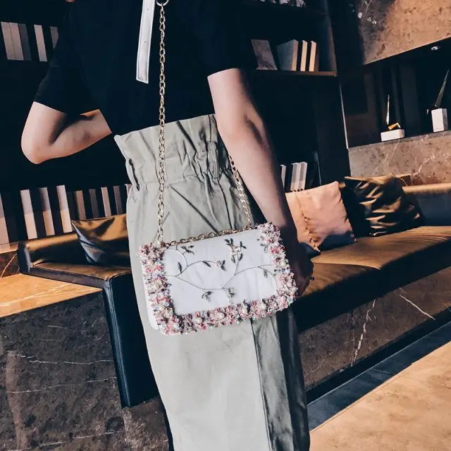 Słodkie eleganckie torby damskie 2023 nowa koronkowa torby Crossbody dla kobiet koreańska torebka z w stylu Casual, imprezowa kwiatowym