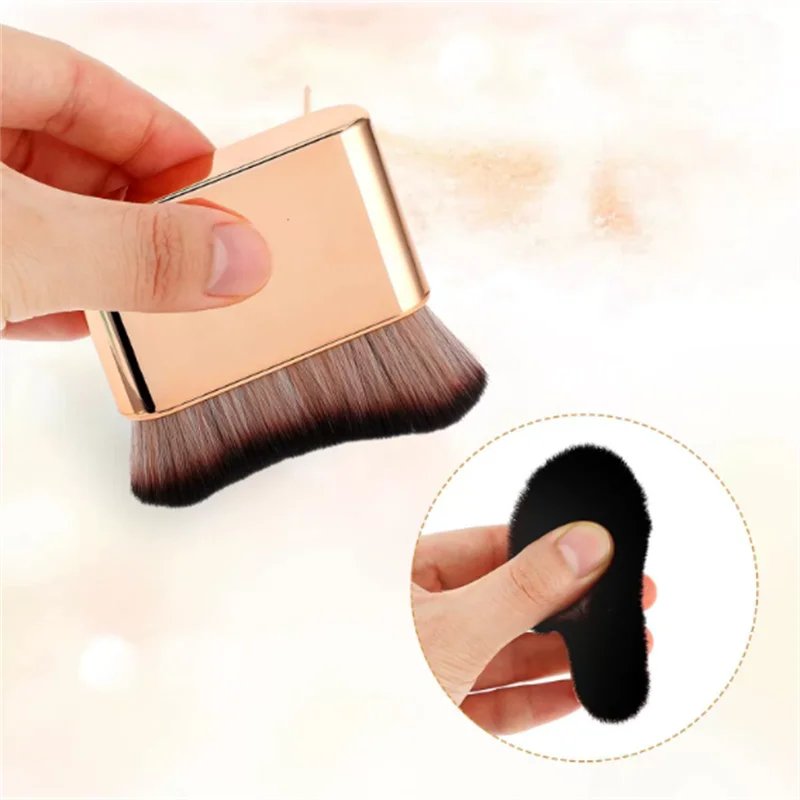 Zachte haren Multifunctionele lichaamsborstel Grote platte blushborstel Golvende foundationborstel voor vloeibare BB Cream make-up applicator