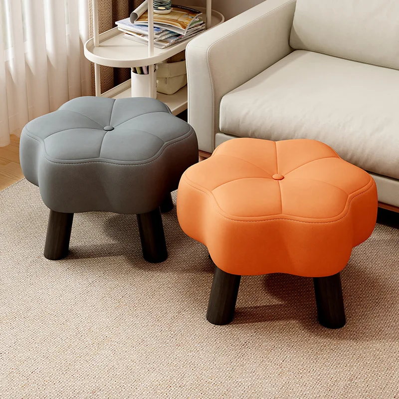 

Wooden Low Stool Luxury Flower-Shaped Solid Wood Ottoman Sturdy Durable Seating Bench for Living Room Long-Time Sitting