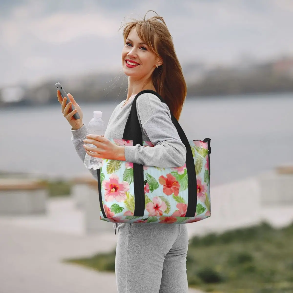 Retro Floral Portable Travel Bag,Large capacity sports Gym Bag, Lightweight carry on Luggage Duffle Bag coach Bag Camping bag