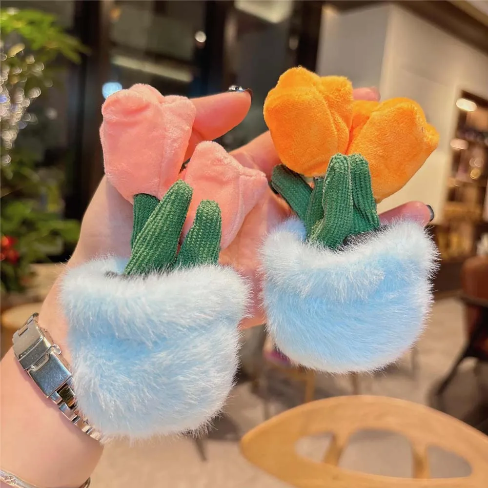 

Plush Tulip Flower Potted Plant Simulated Tulip Flower Keychain Simulated Bag Hanging Plush Flower Key Ring Cartoon