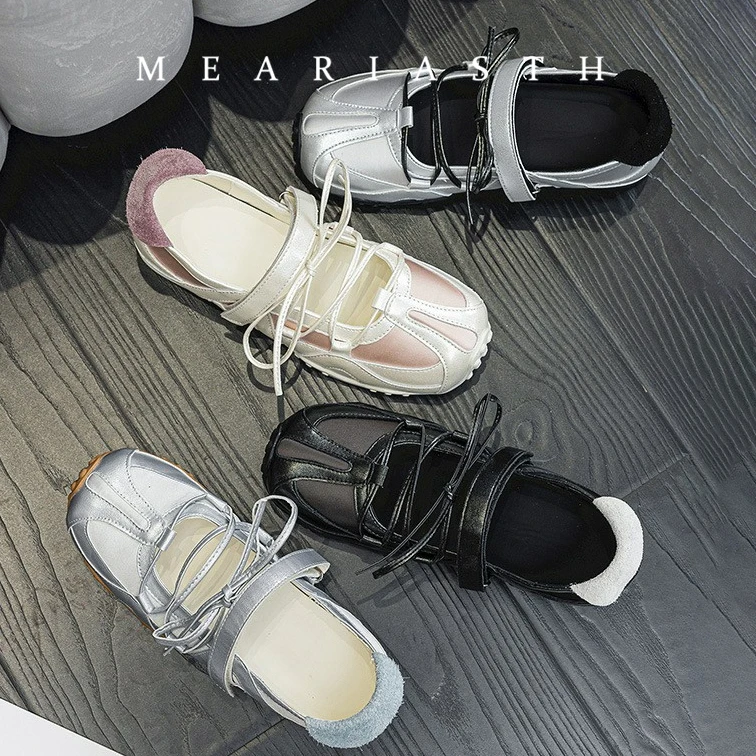 

Women's ballet Mary Jane flats Fashion Korean ballet style lace-up retro casual shoes Comfortable lightweight ballet sneakers
