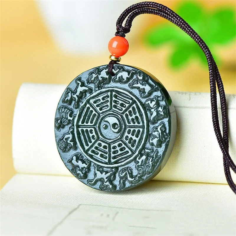 

Natural Hetian Jade Jade Zodiac Bagua Round Pendant for Men and Women To Ward Off Evil Spirits and Transport Pendants