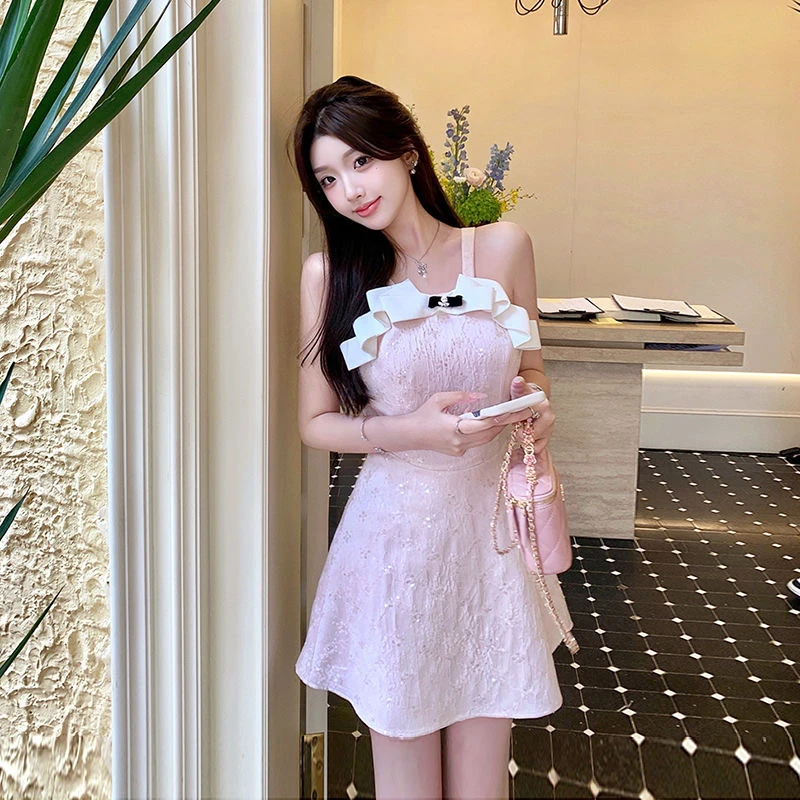 เดรสยาวทรงเอไลน์สีชมพูหวานๆ แต่งเลื่อมปักลายลูกไม้ แต่งสายเดี่ยว เอวสูง สำหรับผู้หญิง แฟชั่นฤดูร้อน คุณภาพสูง ลายดอกไม้