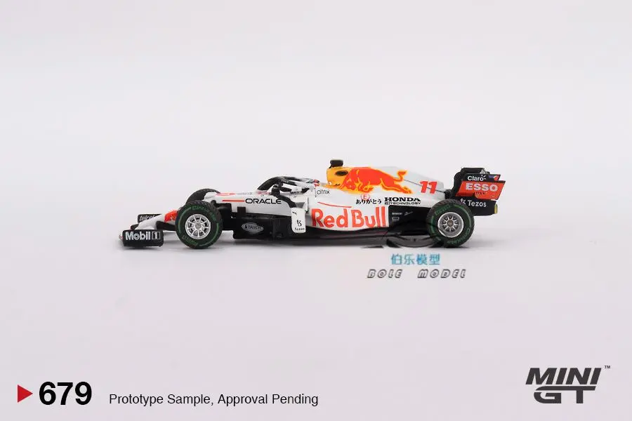 Minigt1:64 Red Bull F1 Car Red Bull RB16B#11#33 Alloy Racing Model 679#680