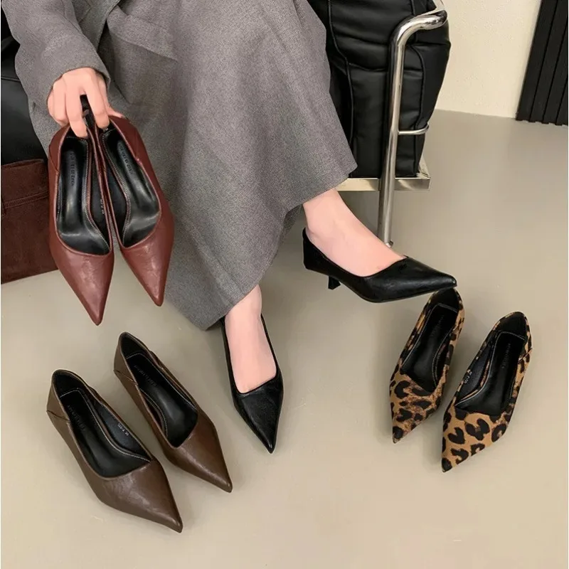 

New Pointed Shallow Mouth Slim Heeled Women's Shoes with Leopard Print Fashion High Heels Shoes for Women