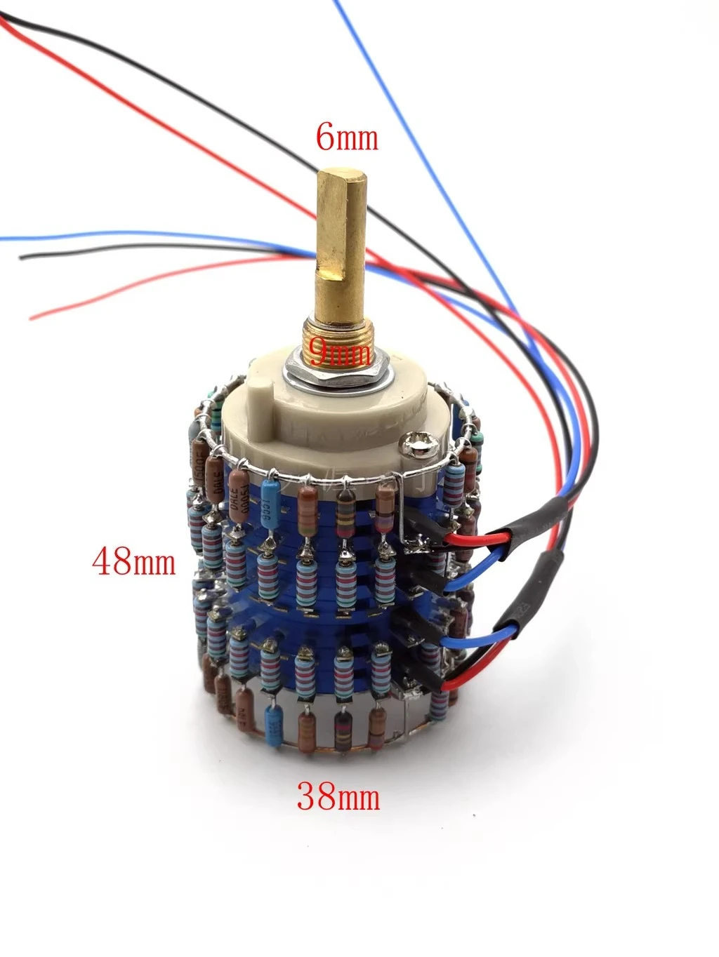 

Медный вал с 24 положениями и двумя каналами для потенциометра громкости Vishay Dale L-типа