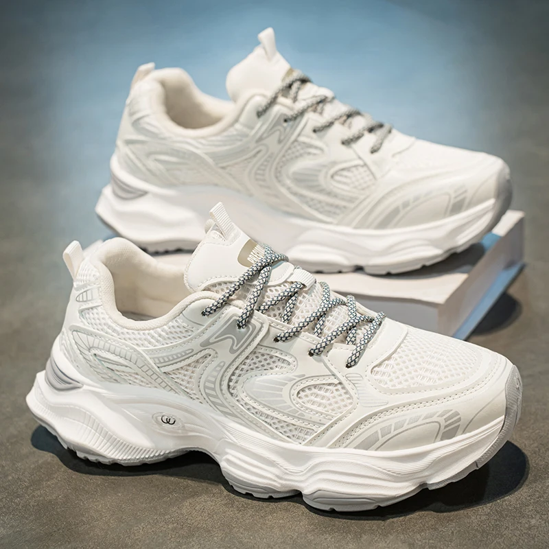 Men's casual sneakers spring summer new breathable soft-sole anti-slip outdoor running shoes fashion students speed sports shoes
